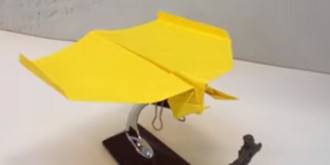 هواپیمای کاغذی را به روش اوریگامی بسازید / آموزش ویدیویی